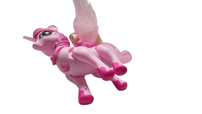 LALKA NA JEDNOROŻCU JEŹDZI GRA BAJKOWA MUZYKA ŚWIECI 40CM E2013