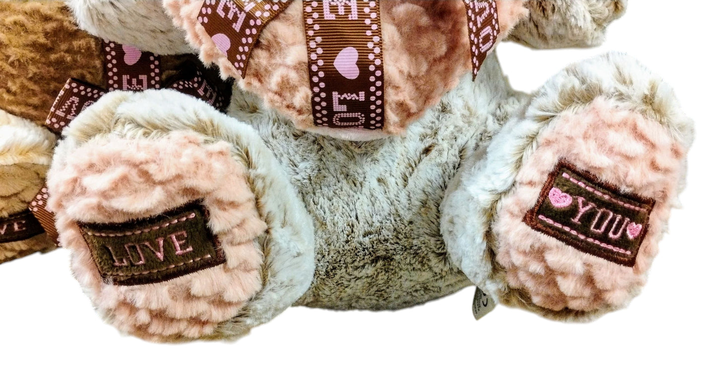 MASKOTKA KLASYCZNY PLUSZOWY MIŚ PRZYTULANKA Z SERCEM LOVE 30CM E2504 EMAJ