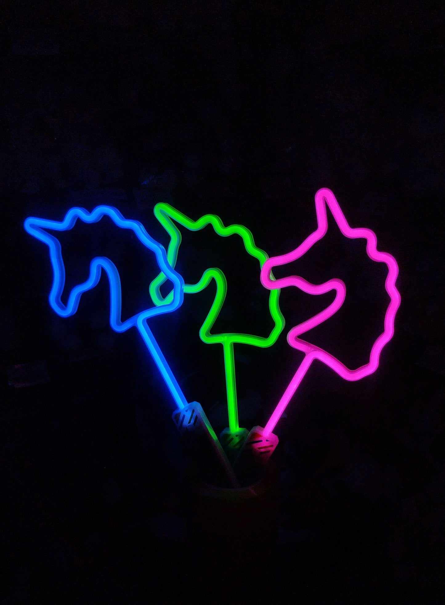 RÓŻDŻKA LED NEON JEDNOROŻEC 46cm 3 KOLORY HIT IMPREZA ZABAWA E2115 EMAJ