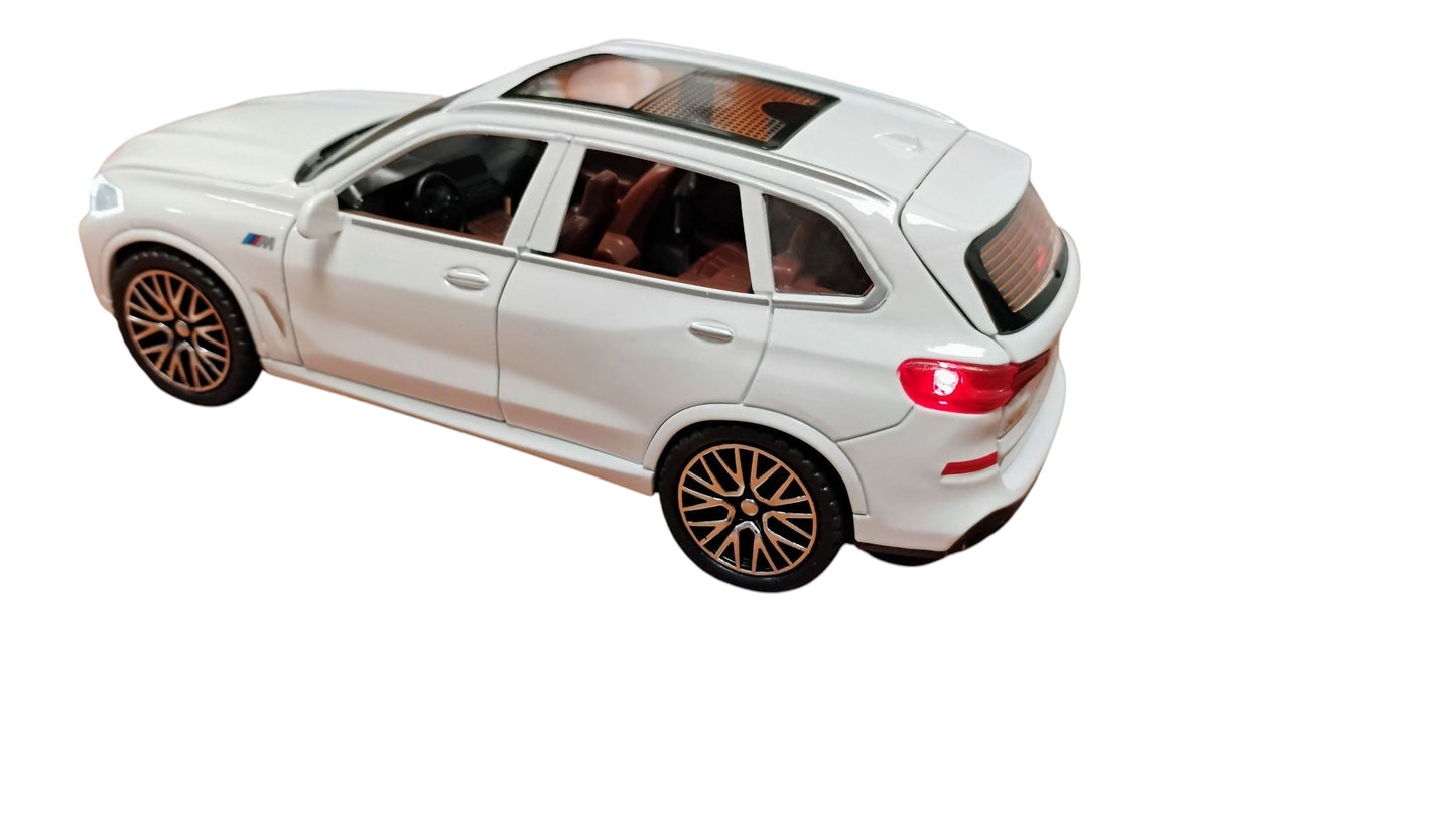 AUTO LUKSUSOWY MODEL SAMOCHÓD SUV METAL 16cm LED DŹWIĘK PULLBACK E2538 EMAJ