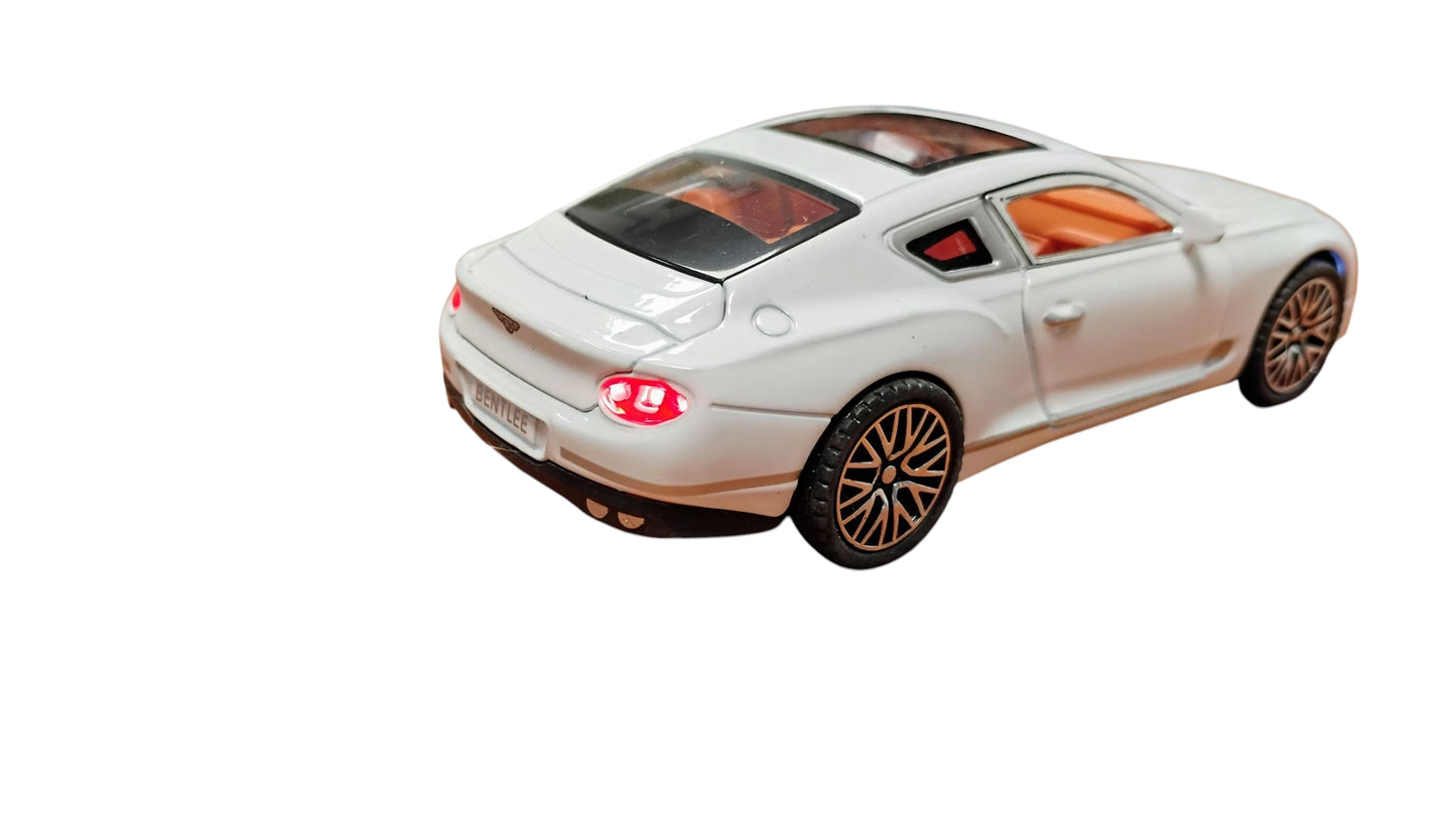 MODEL EKSLUZYWNE AUTO 15CM METAL LED DŹWIĘK CZARNY LUB BIAŁY E2542 EMAJ
