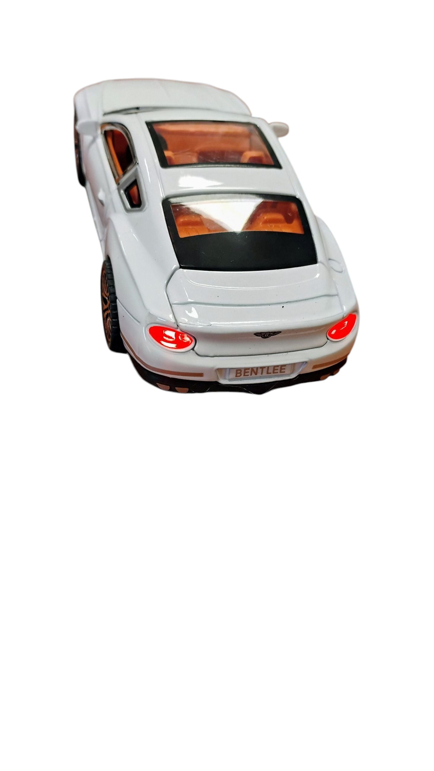 MODEL EKSLUZYWNE AUTO 15CM METAL LED DŹWIĘK CZARNY LUB BIAŁY E2542 EMAJ