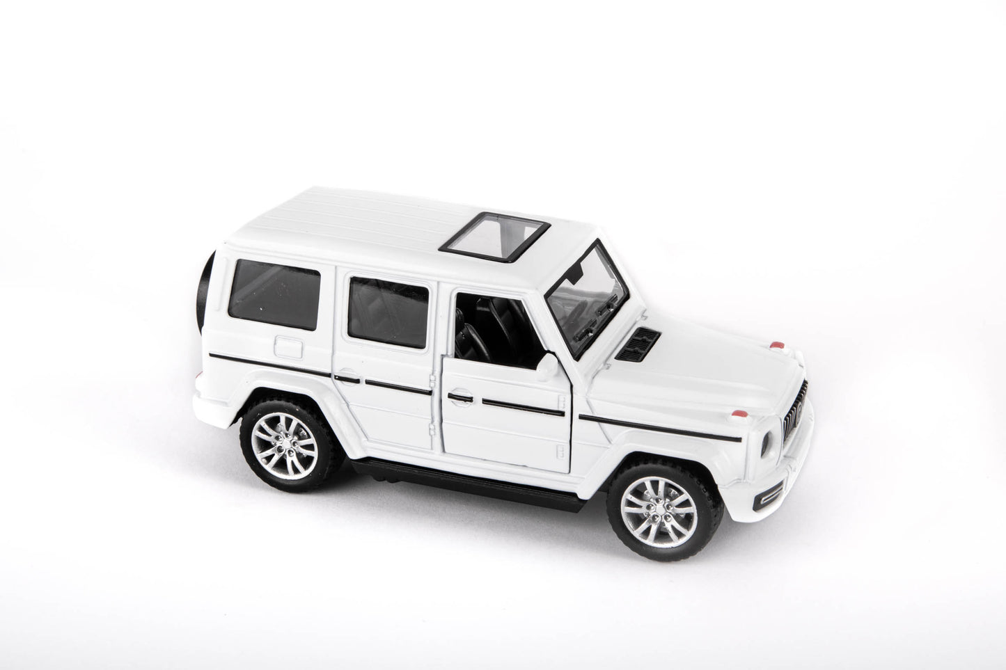 AUTO TERENOWE OFF ROAD LEDY  DŻWIĘK NAPĘD WŁASNY  4X4 E1134 EMAJ