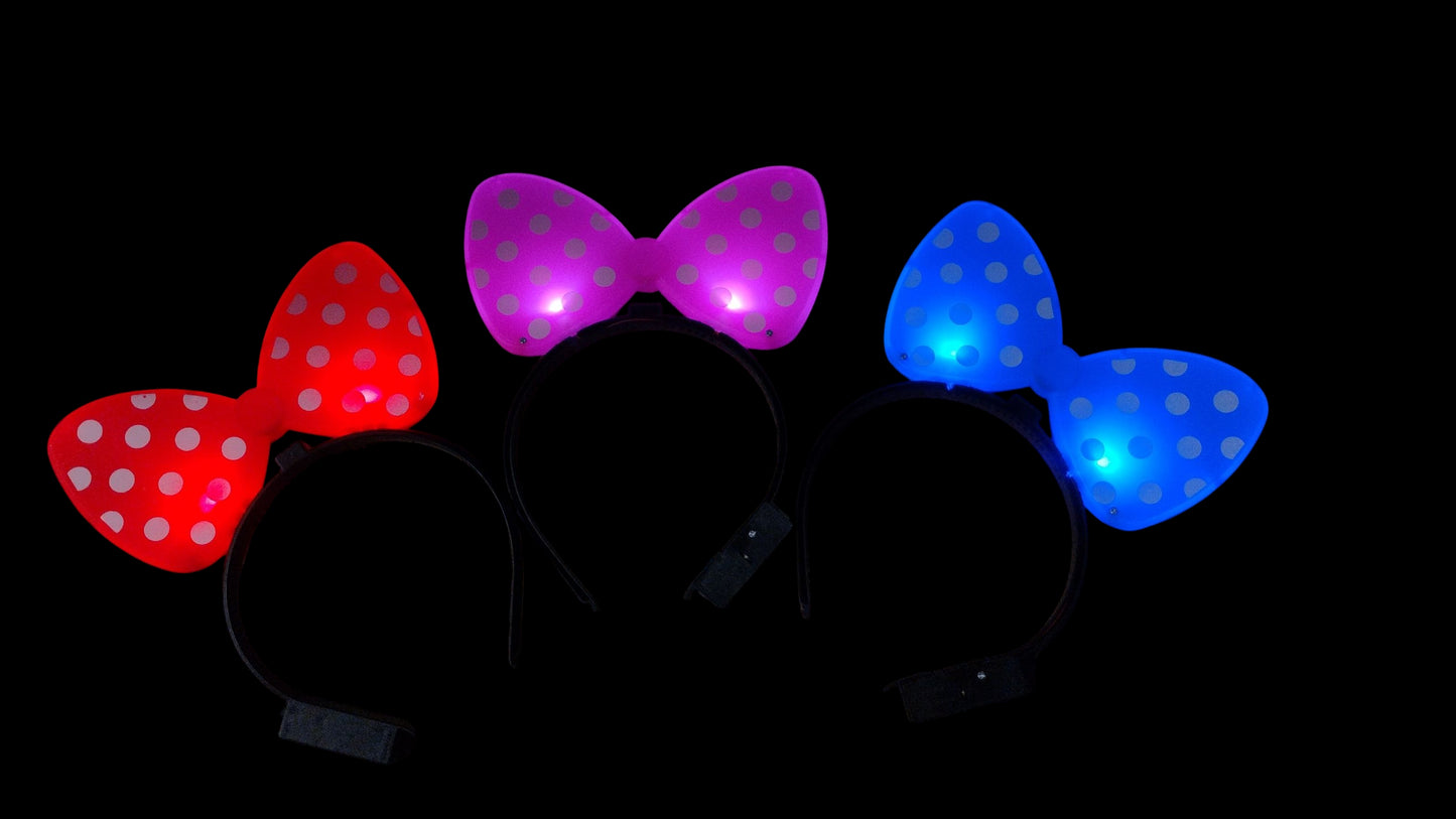 OPASKA LED KOKARDKA MYSZKA W GROSZKI ŚWIECĄCA 3 KOLORY DO WYBORU E0158 EMAJ