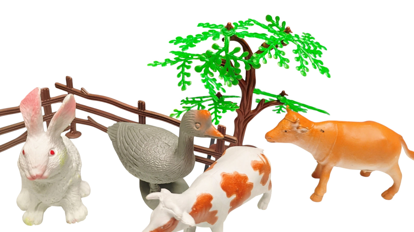 ZESTAW FIGUREK FARMA ZWIERZĄTKA DOMOWE ZAGRODA FIGURKI 7CM E1461 EMAJ